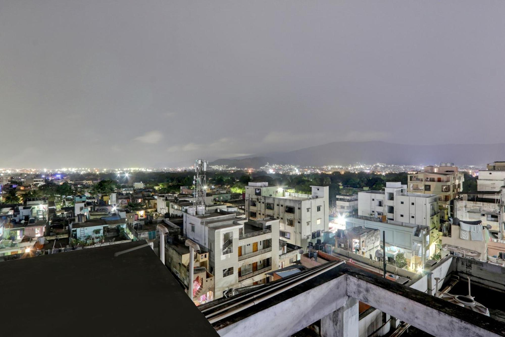 Super Townhouse Daba Garden Road Hotel Visakhapatnam Luaran gambar